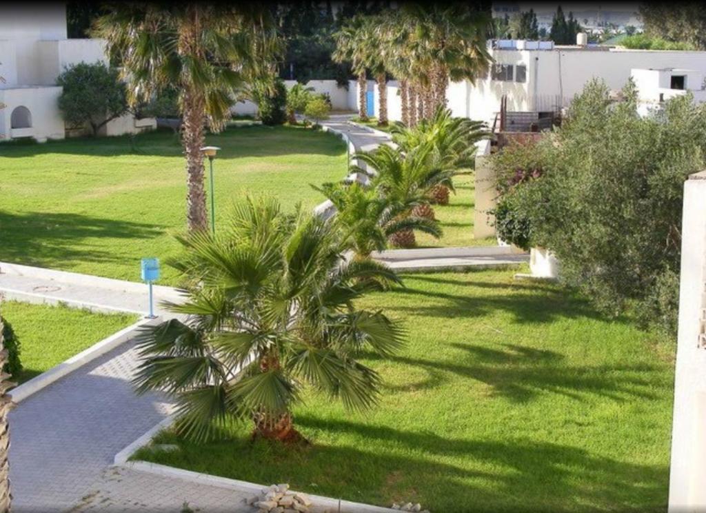 מלון נבאול Les Pyramides מראה חיצוני תמונה